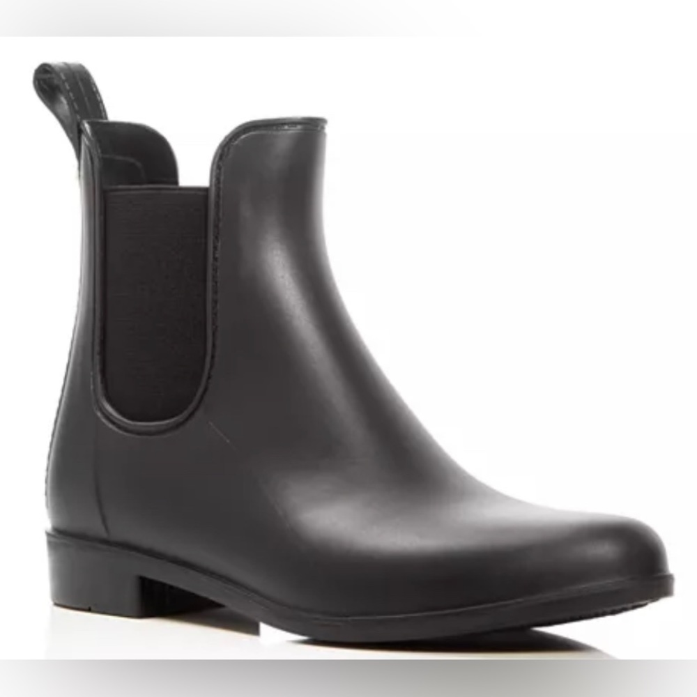 Sam Edelman’s Chelsea Rainboots